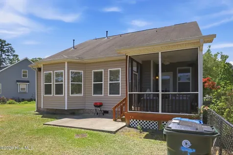 2901 Little Gem Circle Winterville NC 28590
