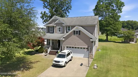 2901 Little Gem Circle Winterville NC 28590