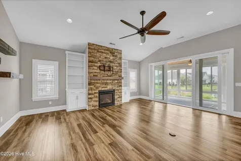 912 Hazel Bill Court Wilmington NC 28409