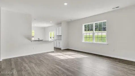 719 Lazy Elm Lane Aberdeen NC 28315