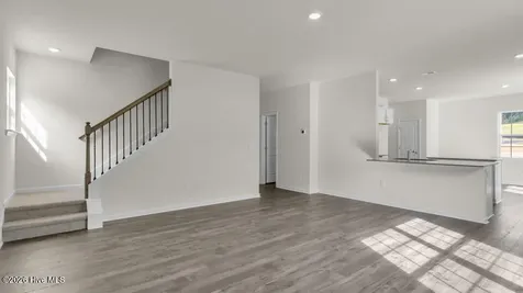 719 Lazy Elm Lane Aberdeen NC 28315