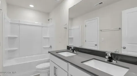 719 Lazy Elm Lane Aberdeen NC 28315