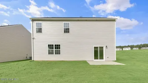 719 Lazy Elm Lane Aberdeen NC 28315