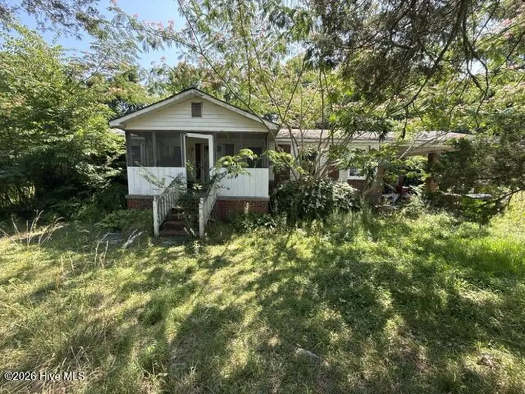 5516 County Line Road New Bern NC 28562
