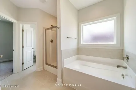 531 Appalachian Trail N Jacksonville NC 28546