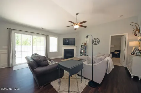 107 Prescott Circle Sneads Ferry NC 28460