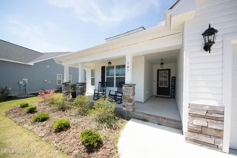 107 Prescott Circle Sneads Ferry NC 28460