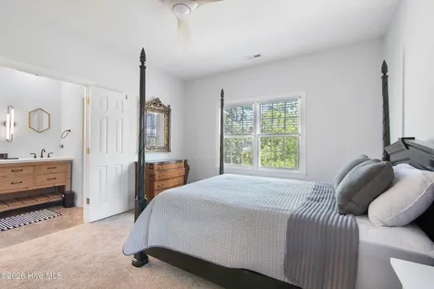 4148 Carlyle Place SE Southport NC 28461