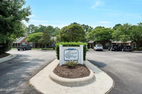 1600 Sturdivant Drive Wilmington NC 28403
