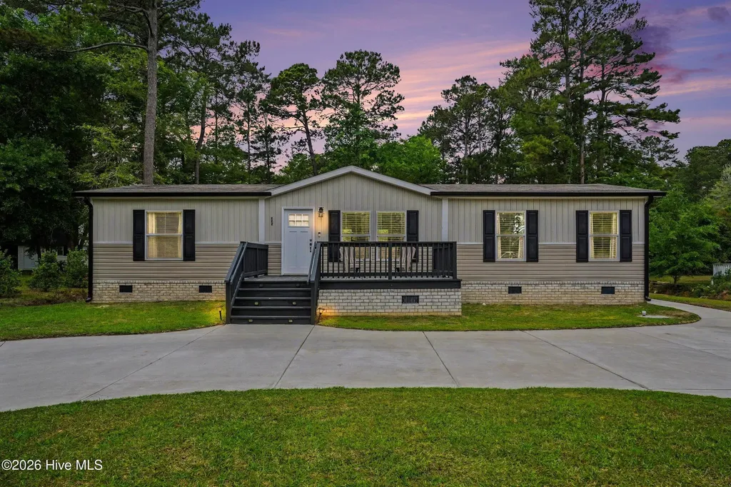 335 Ridgewood Drive NW Calabash NC 28467