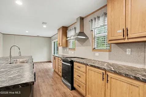 335 Ridgewood Drive NW Calabash NC 28467