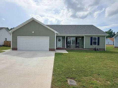 205 Compass Drive Elizabeth City NC 27909