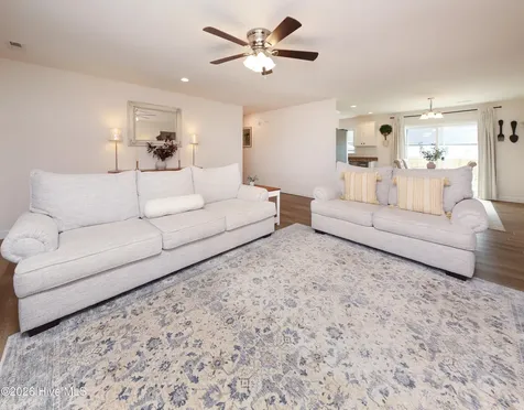 205 Compass Drive Elizabeth City NC 27909