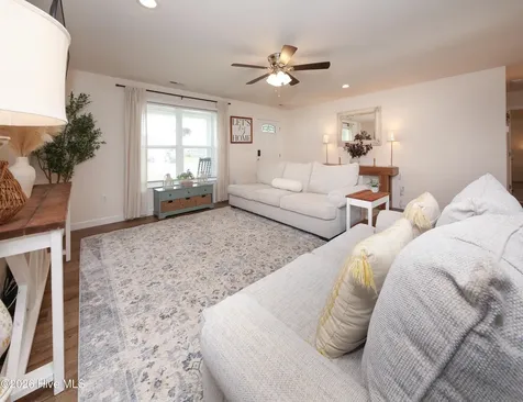 205 Compass Drive Elizabeth City NC 27909