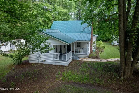 495 Holly Shelter Road Jacksonville NC 28540