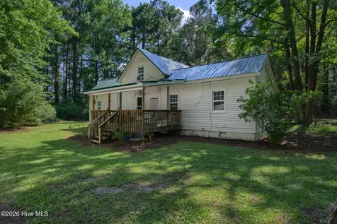 495 Holly Shelter Road Jacksonville NC 28540