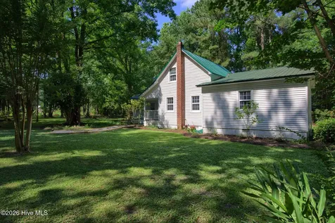495 Holly Shelter Road Jacksonville NC 28540