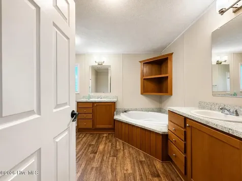 51 Rose Drive Rocky Point NC 28457