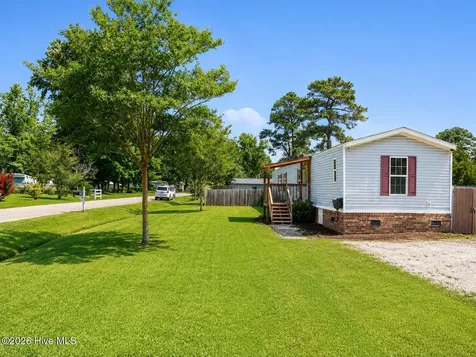 51 Rose Drive Rocky Point NC 28457
