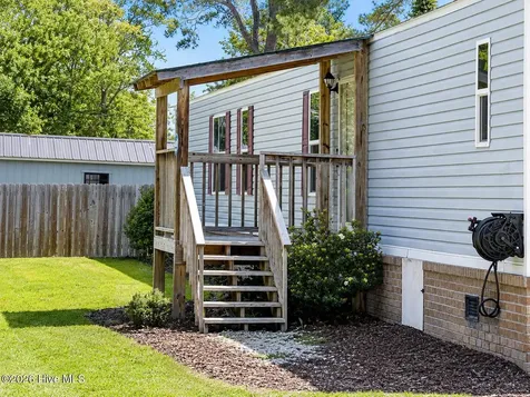 51 Rose Drive Rocky Point NC 28457