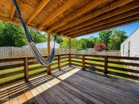 51 Rose Drive Rocky Point NC 28457