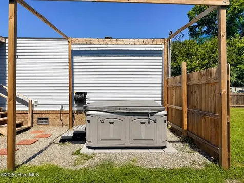 51 Rose Drive Rocky Point NC 28457