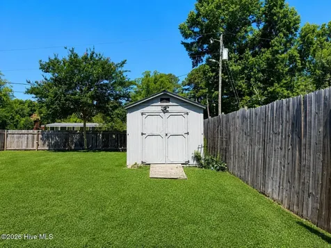 51 Rose Drive Rocky Point NC 28457