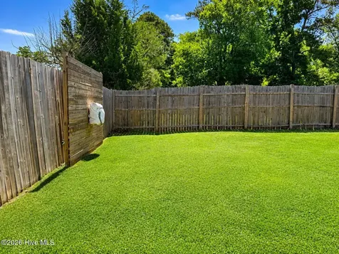 51 Rose Drive Rocky Point NC 28457