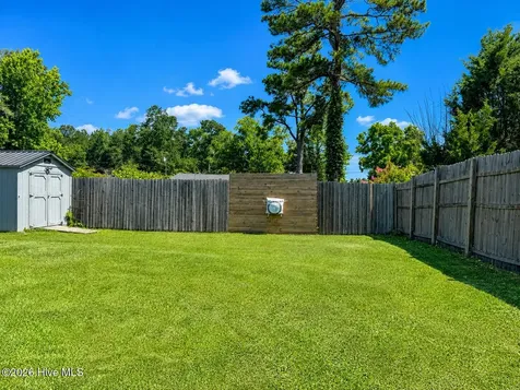 51 Rose Drive Rocky Point NC 28457
