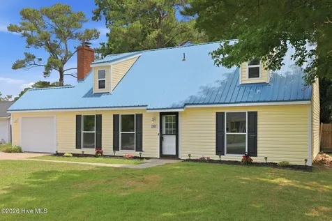 105 Woodside Court Jacksonville NC 28546
