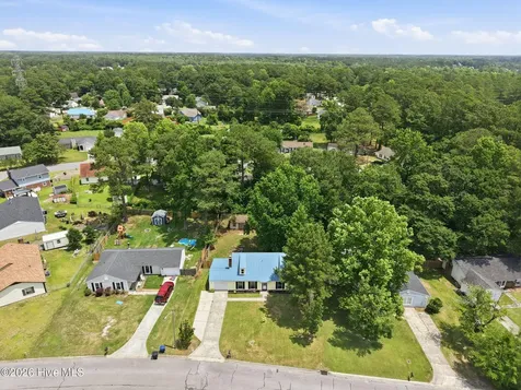105 Woodside Court Jacksonville NC 28546