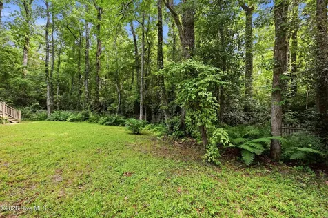 6006 Forest Creek Circle Wilmington NC 28403