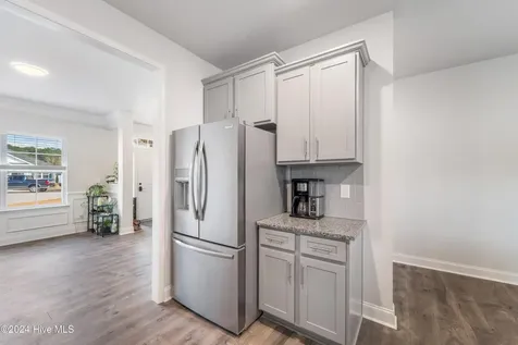 1003 Manhatten Court Richlands NC 28574