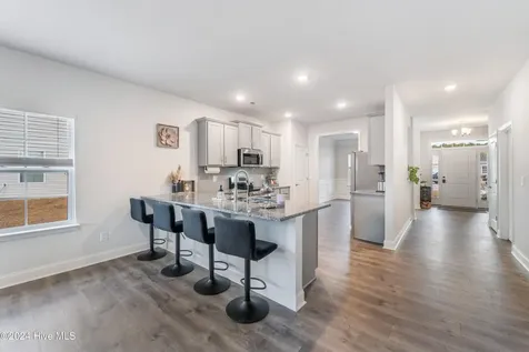 1003 Manhatten Court Richlands NC 28574