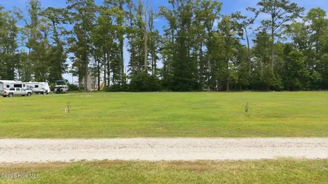 533 Doxie Lane Belhaven NC 27810