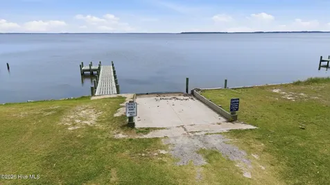 533 Doxie Lane Belhaven NC 27810