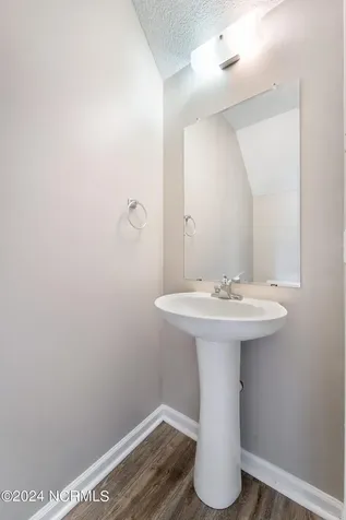 103 Pinegrove Court Jacksonville NC 28546