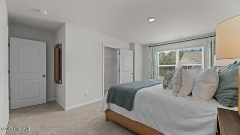 2043 Clock Road New Bern NC 28562
