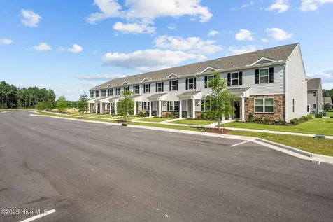 2039 Clock Road New Bern NC 28562
