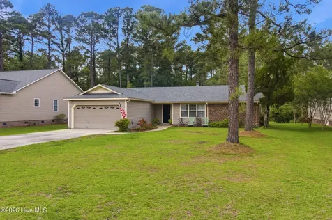 1820 Caracara Drive New Bern NC 28560