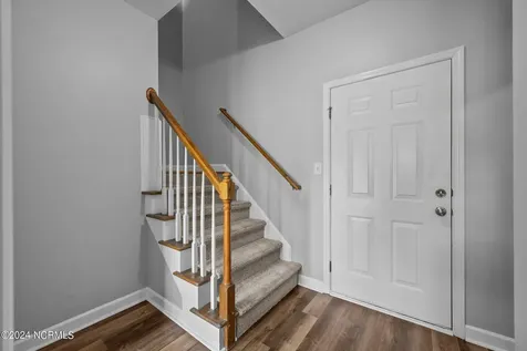 210 Wedgefield Circle Maple Hill NC 28454