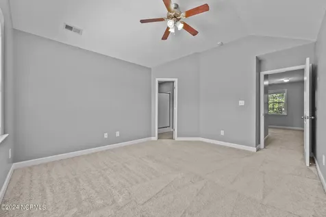 210 Wedgefield Circle Maple Hill NC 28454
