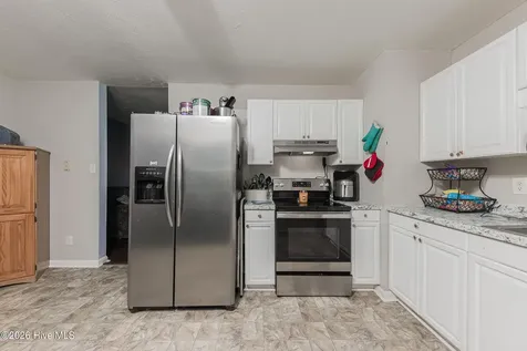 35 Victoria Road Jacksonville NC 28546