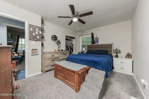 35 Victoria Road Jacksonville NC 28546