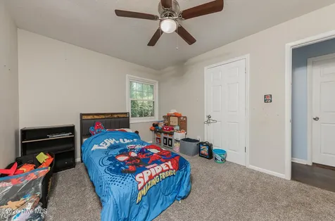 35 Victoria Road Jacksonville NC 28546