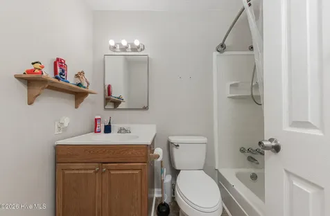 35 Victoria Road Jacksonville NC 28546
