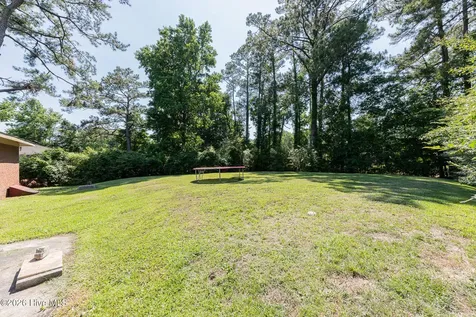 35 Victoria Road Jacksonville NC 28546