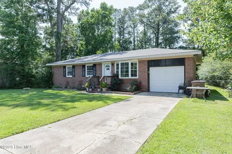 35 Victoria Road Jacksonville NC 28546