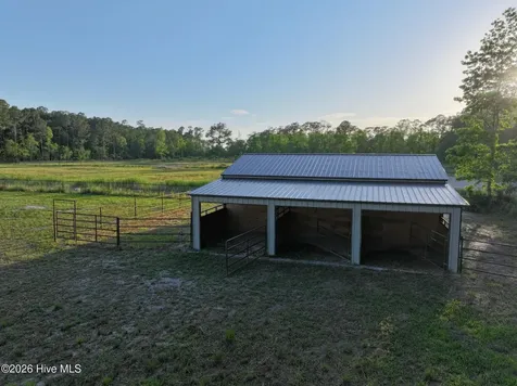 705 Russells Creek Road Beaufort NC 28516