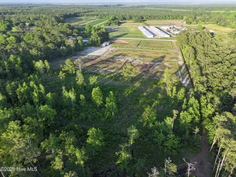 705 Russells Creek Road Beaufort NC 28516